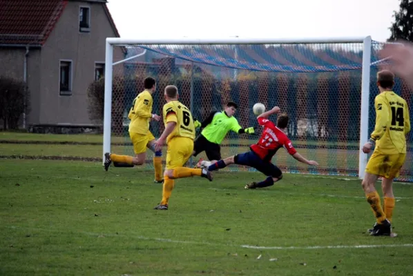 05.12.2015 SV 1924 M'bernsdorf vs. SV BW Niederpöllnitz