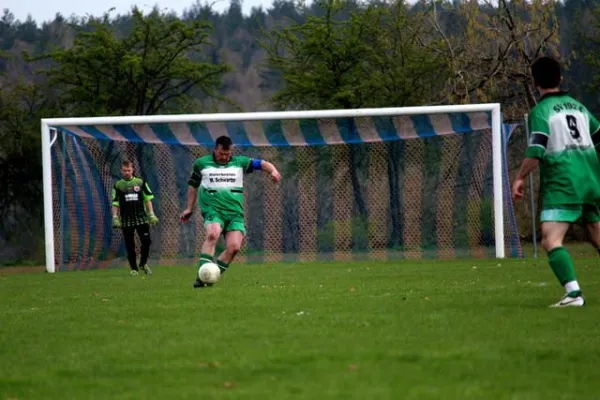 10.04.2016 SV 1924 M'bernsdorf II vs. OTG 1902 Gera II