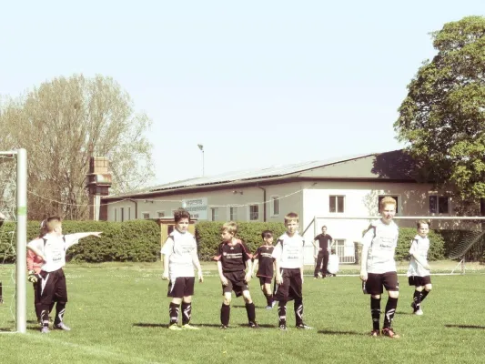 07.05.2016 SV 1924 M'bernsdorf vs. 1. FC Greiz II