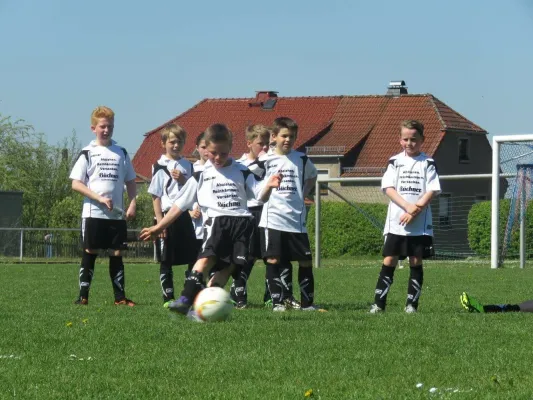 07.05.2016 SV 1924 M'bernsdorf vs. 1. FC Greiz II